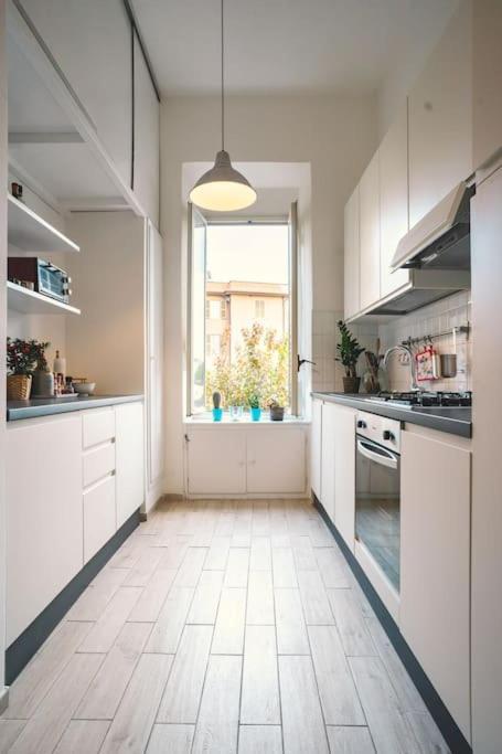 Vaticano/Trastevere Floreal Suite 로마 외부 사진